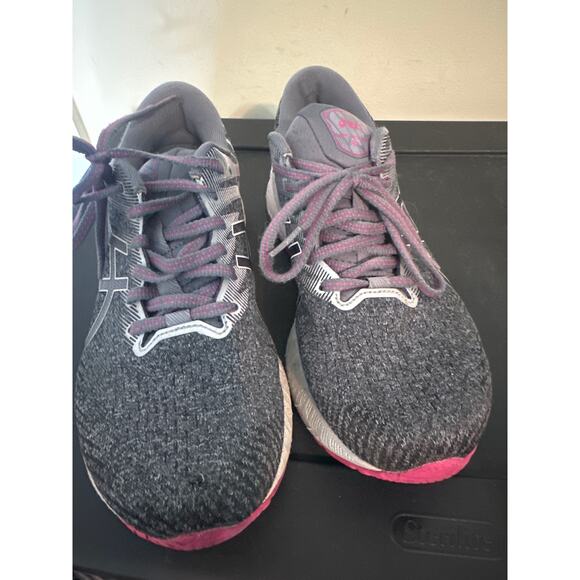 Asics Womens GT-2000 10 Running Shoes Size 8.5 Narrow Gray Sneakers v - Picture 2 of 6